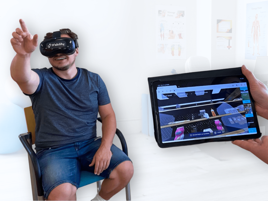 Patient avec casque VR H'ability en séance de rééducation (Supermarché)